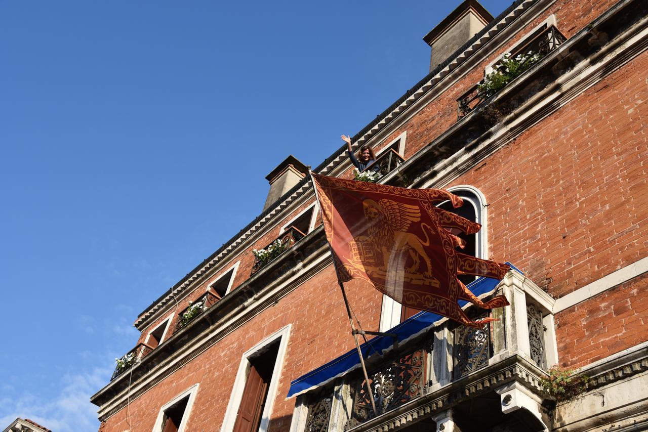 B&B Vista Sul Canal Grande เวนิส ภายนอก รูปภาพ
