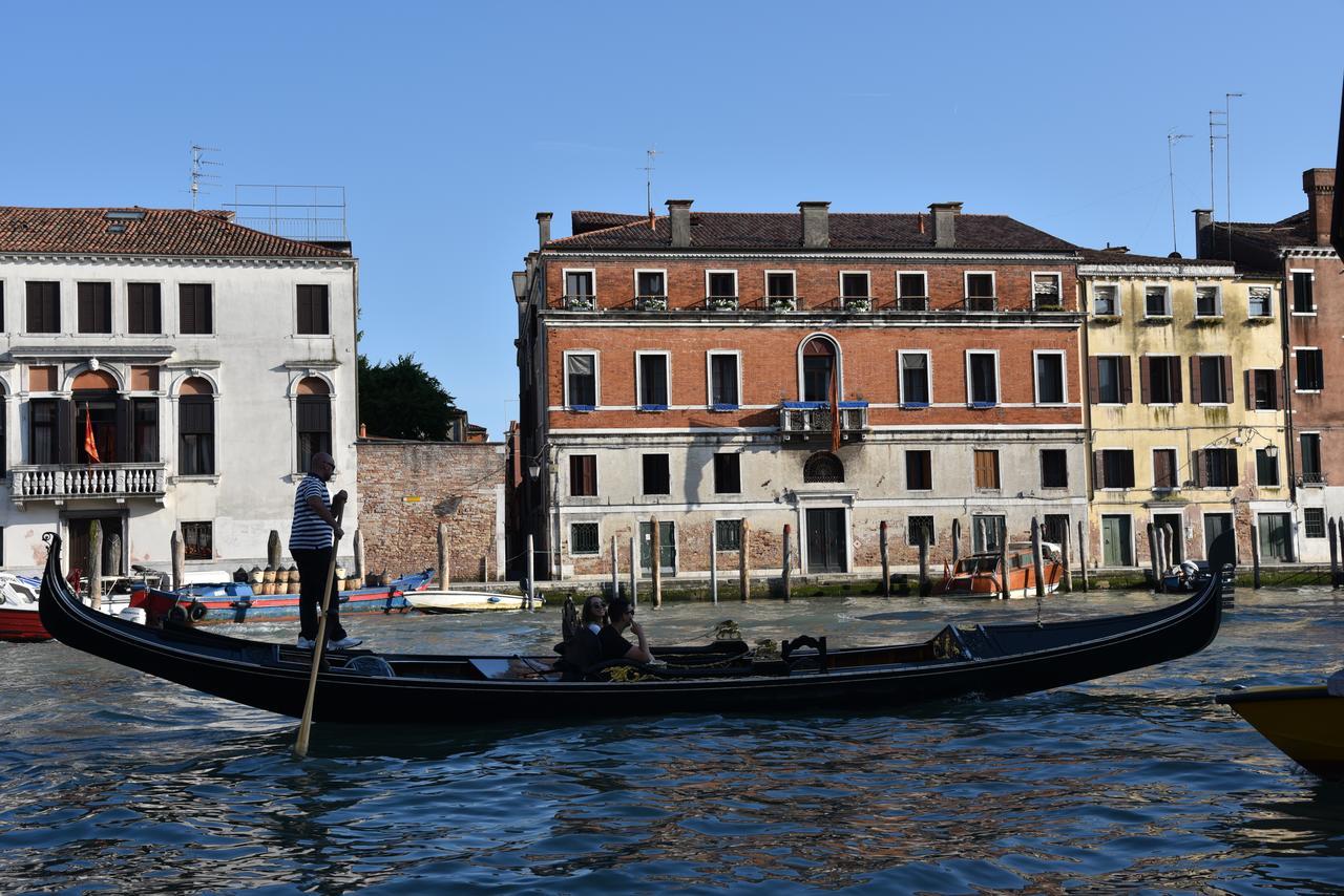 B&B Vista Sul Canal Grande เวนิส ภายนอก รูปภาพ