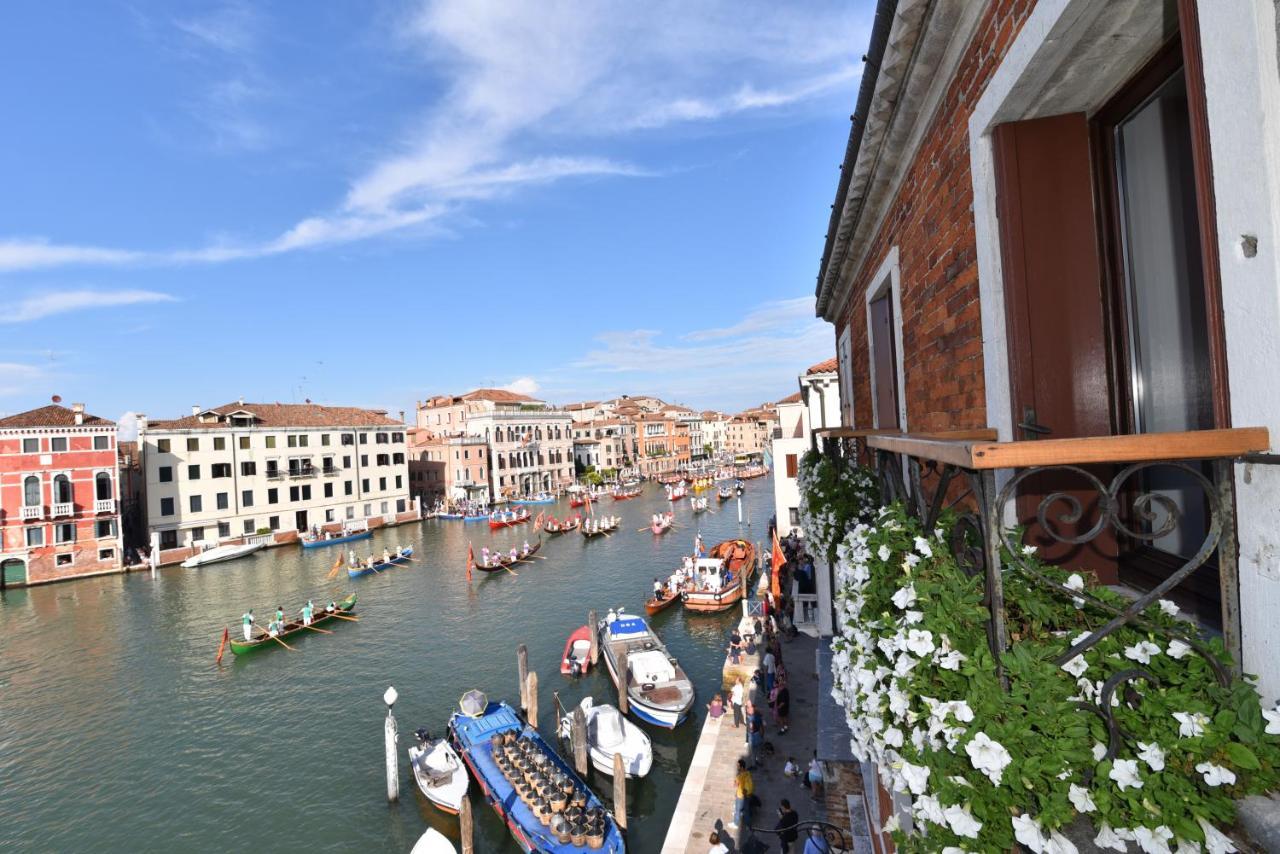 B&B Vista Sul Canal Grande เวนิส ภายนอก รูปภาพ
